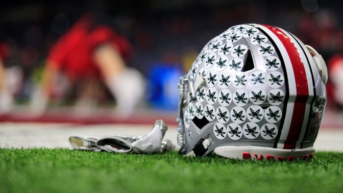 ohio-state-football-helmet